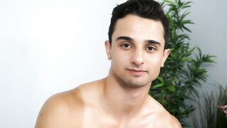 College Hunk Ezra Finn sticks his dick in a fleshjack