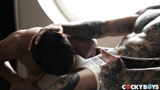 Cameron Diggs Facefucks Levi Karter