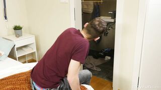 Twink Peeks (Beno Eker, Darren Atler)