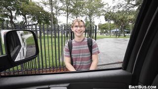 Nerdy Guy Surprise (Darron Bluu, Archie Bakk)