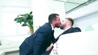 Guys Night In (Joe Gillis, Manuel Scalco)