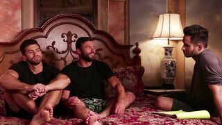 Xavier Jacobs Begs For Jonah Fontana's Cock