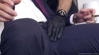 Clean-Cut (Logan Moore, Antonio Miracle)