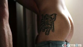 Jett Black & Levi Karter Flip-Fuck!