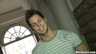 Love The Trainer (Nicolas Begua, Ennio Guandi)