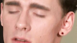 Oscar Roberts - Solo