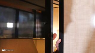 Yoga Shower Creep