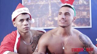 Raw milky Xmas - Carlos Leao & Klein Kerr