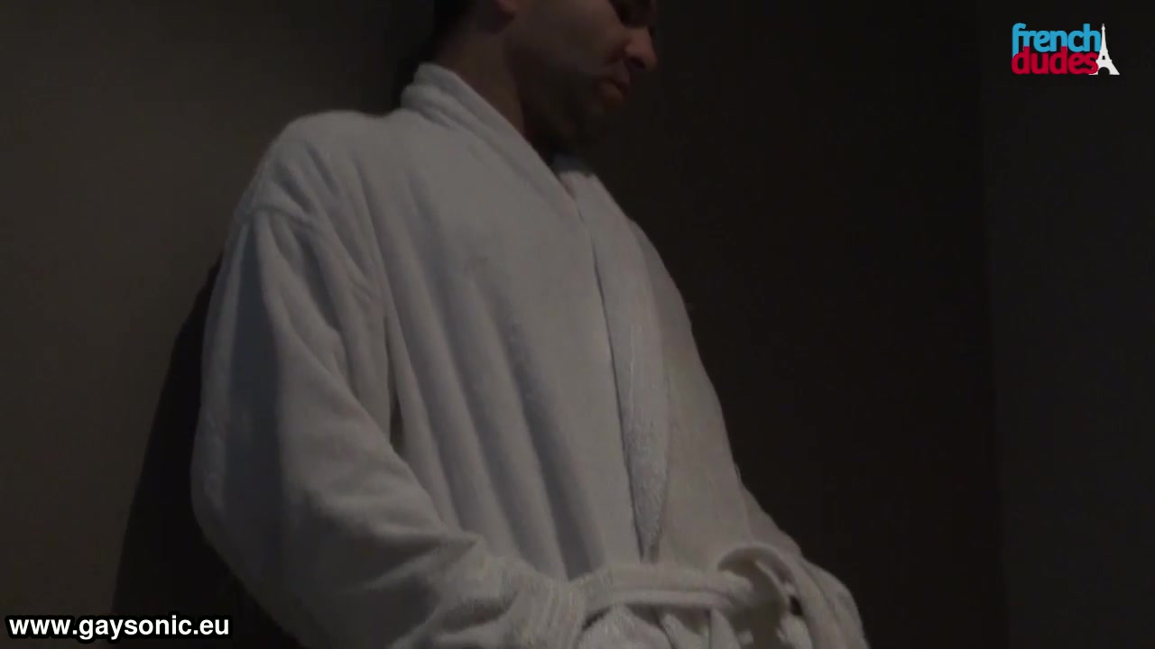 Too hot in the sauna! Gay Porn HD Online