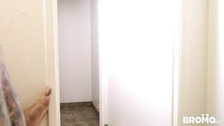 Brad Powers barebacks Jay Austin