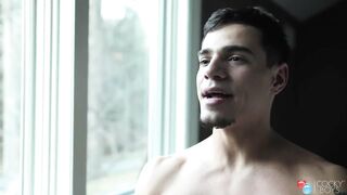 Model Spotlight - Levi Karter