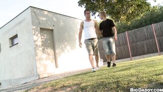 Men Fucking In The Public!